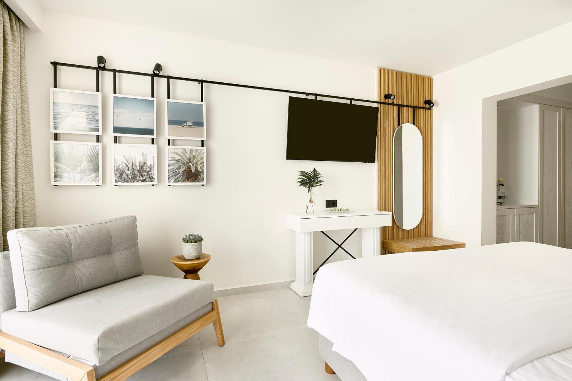 อิเบโรสตาร์ เครตา มารีน Hotel Lavris ภายนอก รูปภาพ