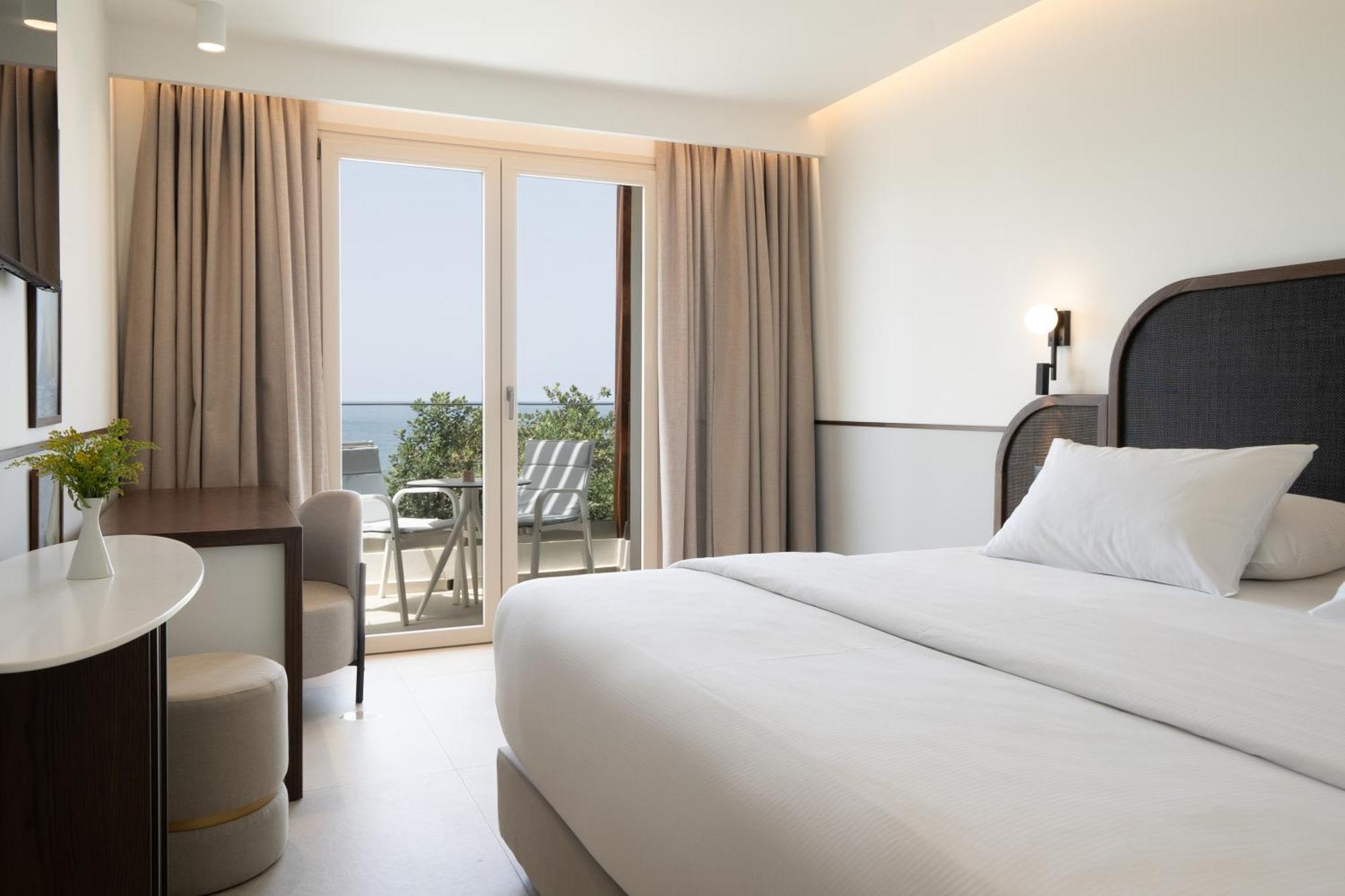 อิเบโรสตาร์ เครตา มารีน Hotel Lavris ภายนอก รูปภาพ